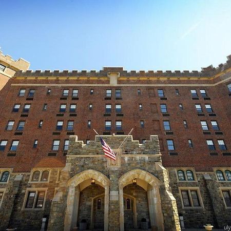 The Thayer Hotel Уест Пойнт Екстериор снимка